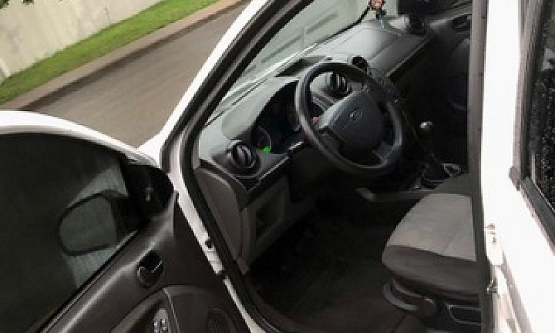 Ford Fiesta Hatch ...