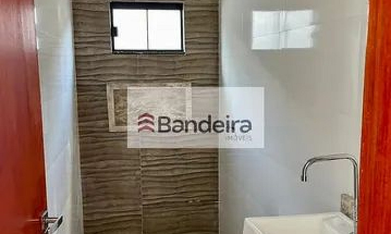 Casa À Venda 3Q C/ S...