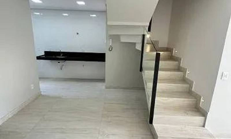 Casa Com 3 Quartos 1...