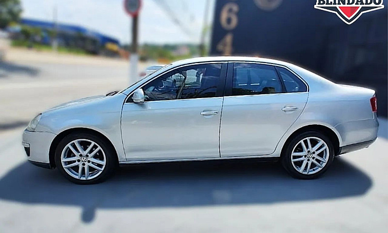 Volkswagen Jetta 2.5...