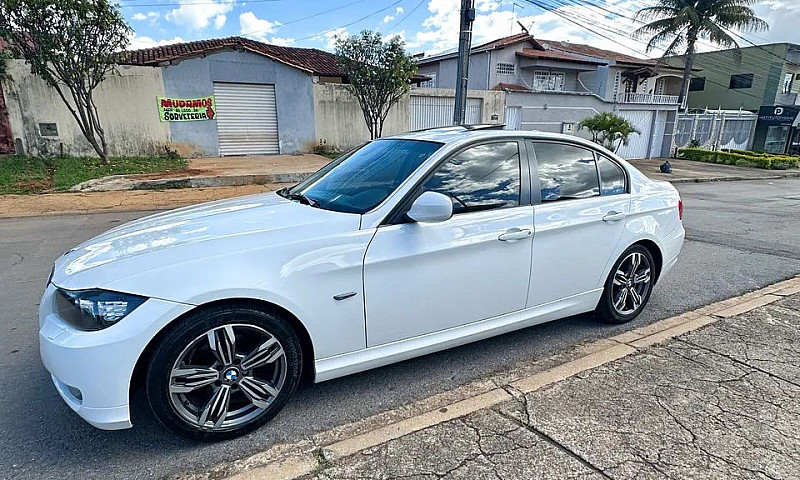 Bmw 320I A 2010...