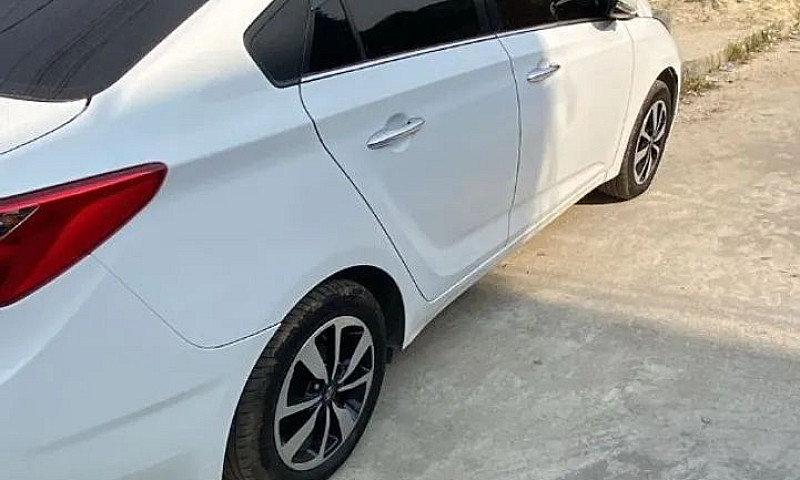 Hyundai Hb20S Premiu...