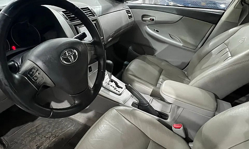 Toyota Corolla Gli 1...