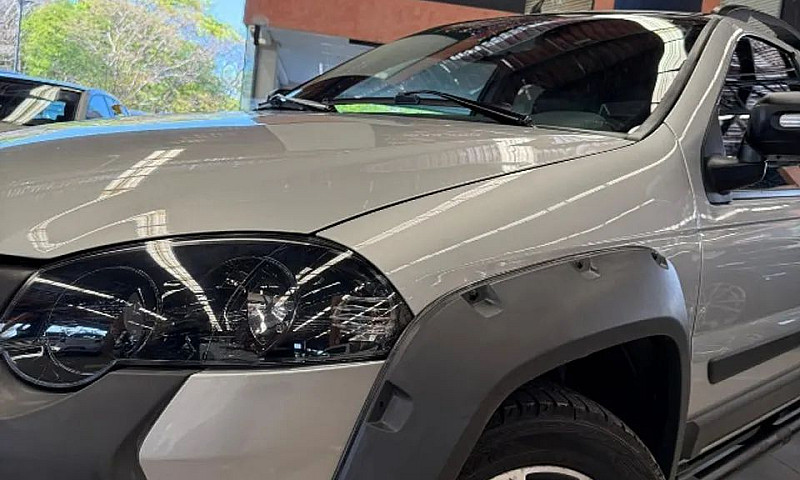 Fiat Strada Adventur...
