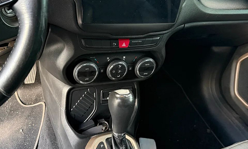 Jeep Renegade Longit...