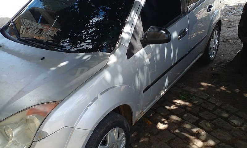 Fiesta Alienado Comp...