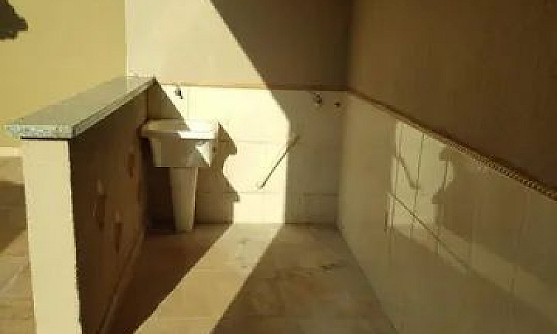 Casa Em Condomínio P...
