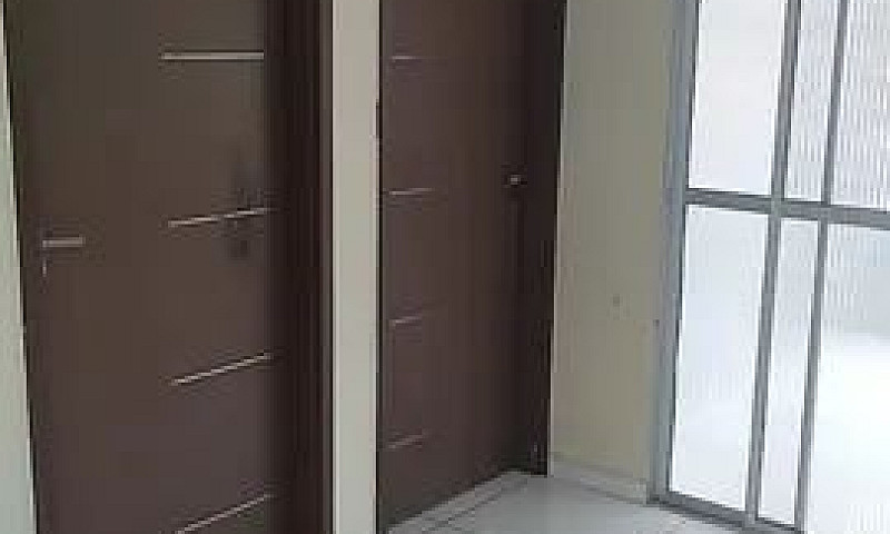 Aluga-Se Uma Casa Fa...