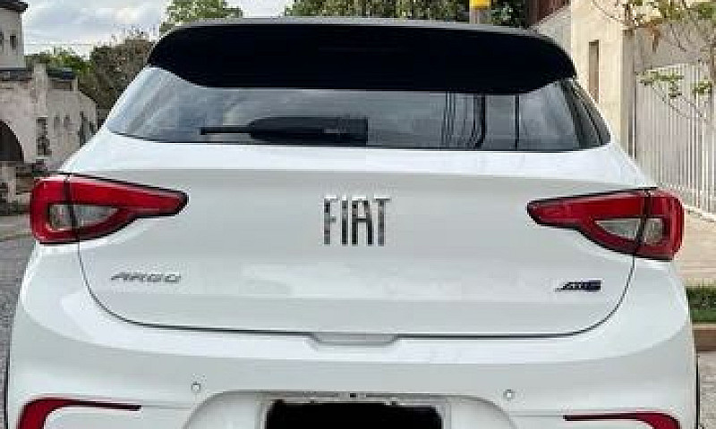 Fiat Argo Hgt 1.8 Au...