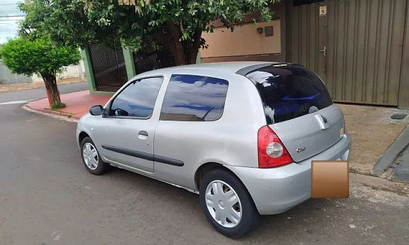 Renault Clio Hi-Flex...