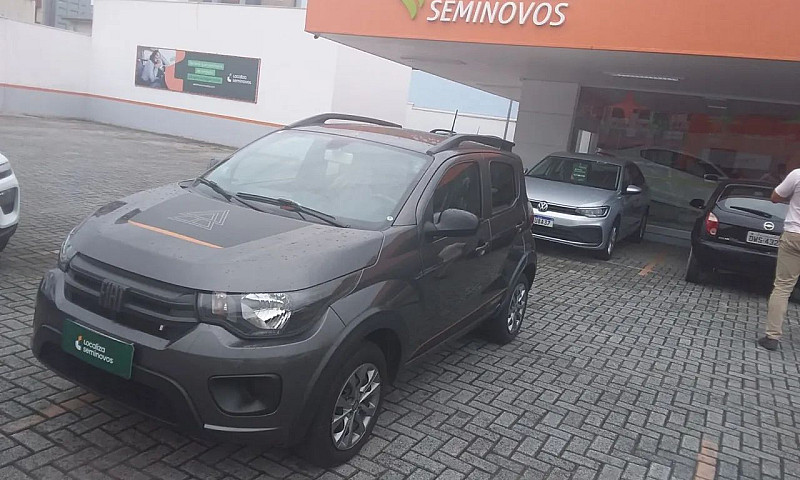 Fiat Mobi Trekking 1...