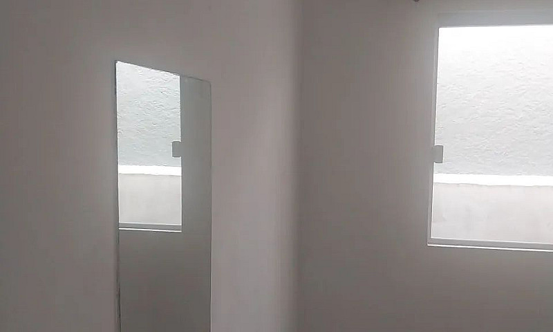 Casa No Rio Vermelho...