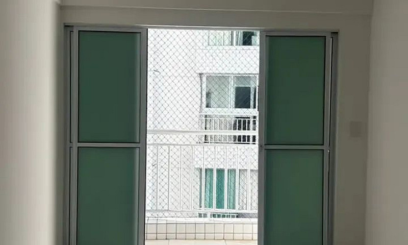 Apartamento Condomín...