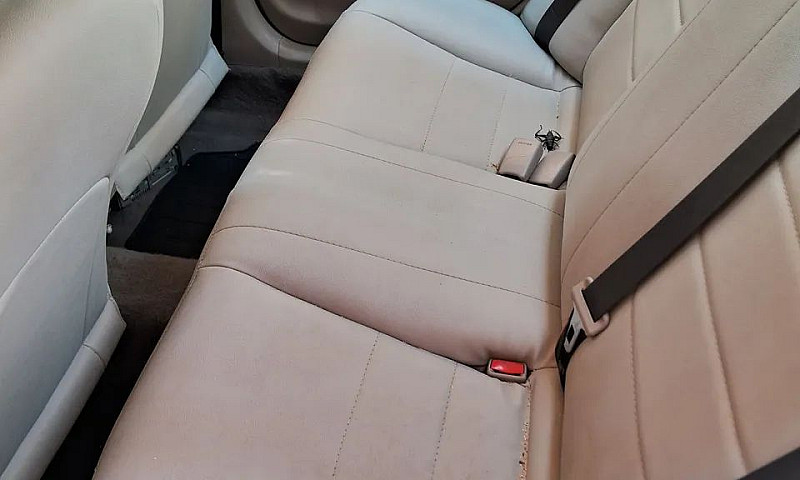 Toyota Corolla Xei 1...