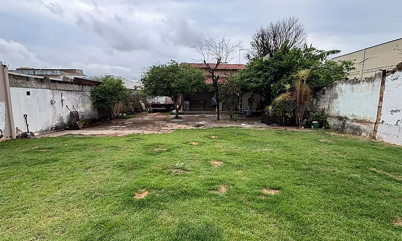 Casa Á Venda 3 Qtos ...