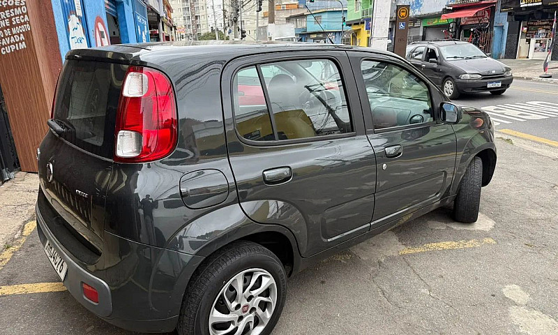 Fiat Uno Vivace Cele...