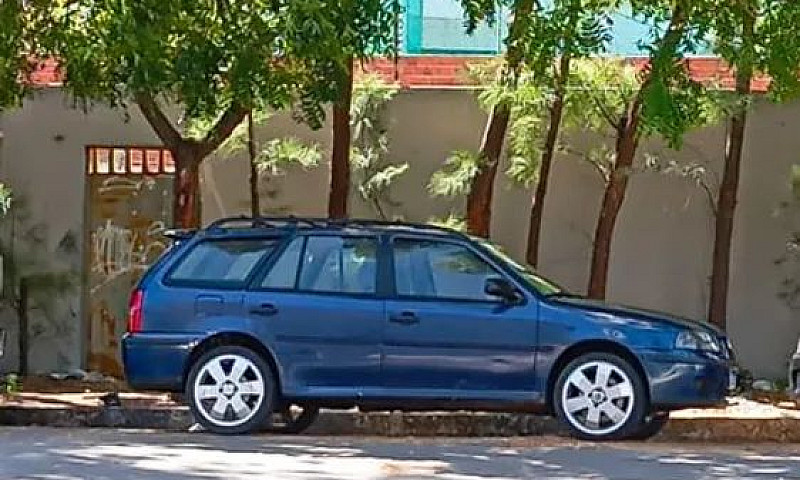 Volkswagen Parati 1....