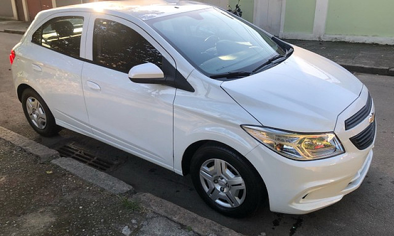 Chevrolet Onix 2018 ...