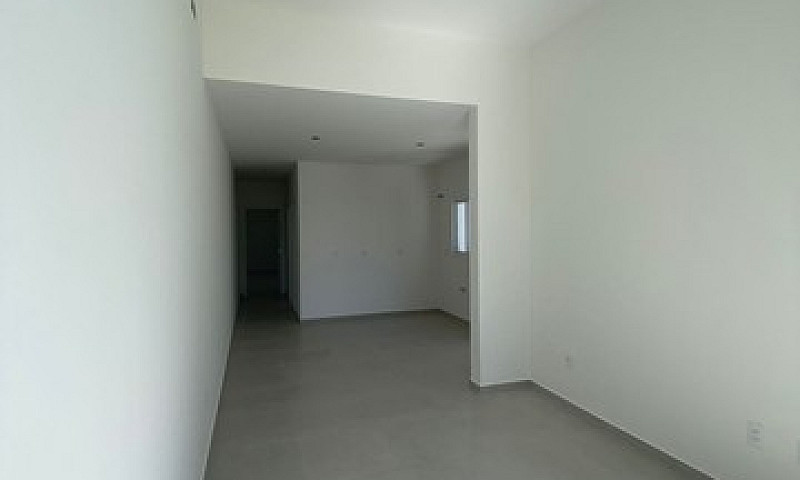 Casa Com 2 Dorm E 71...