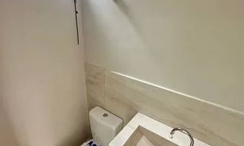 Casa Com 3 Quartos 1...