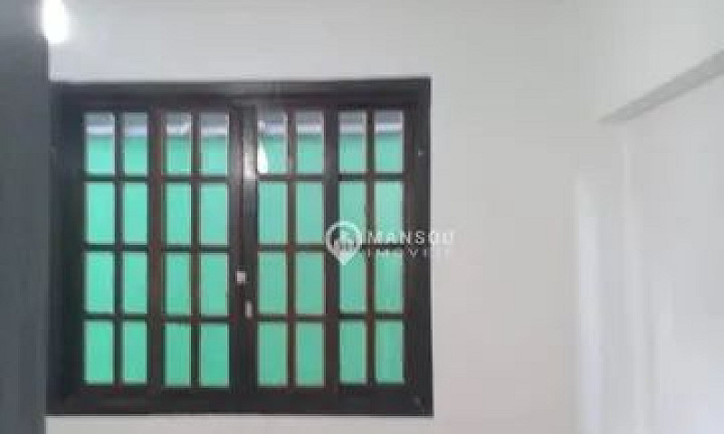 Casa Com 3 Dormitóri...