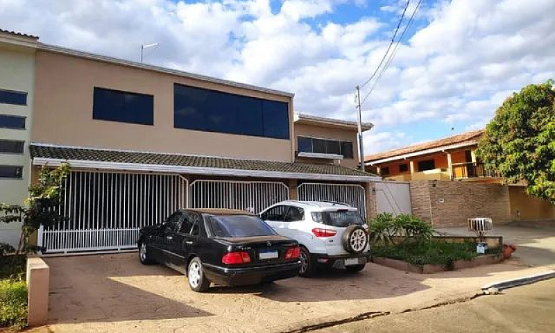 Casa Em Condomínio P...