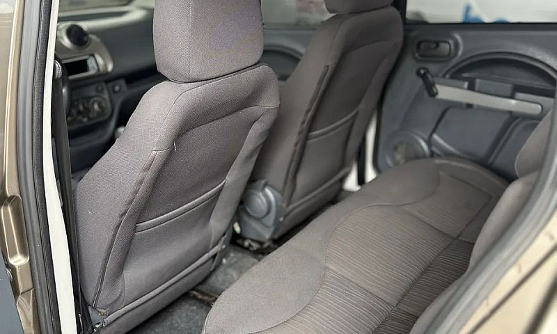 Fiat Uno Way 1.4 Evo...