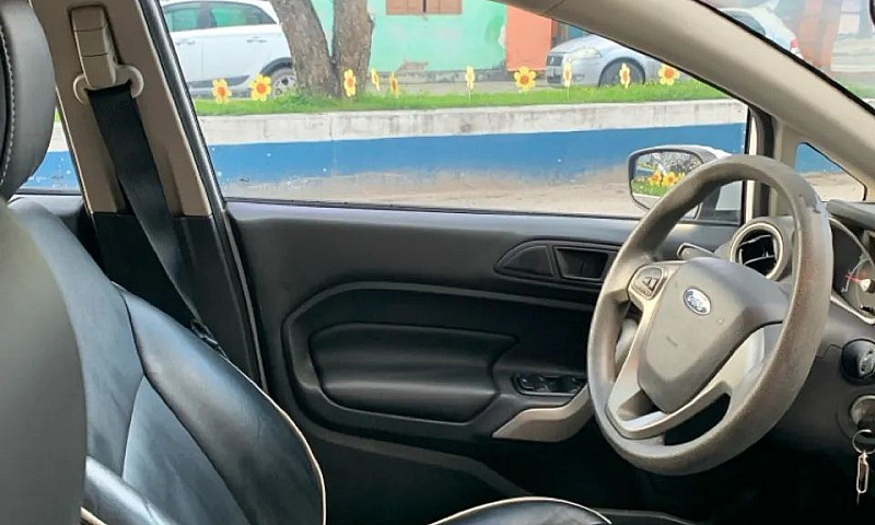 Vendo New Fiesta Mod...