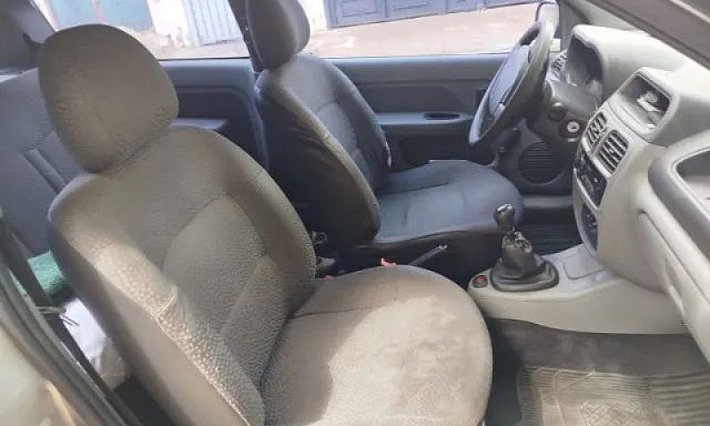 Renault Clio Hi-Flex...