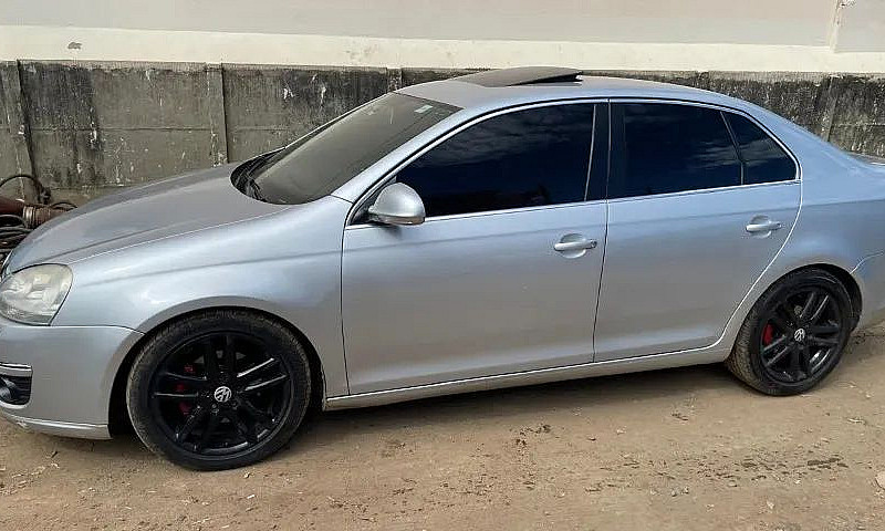Volkswagen Jetta 2.5...