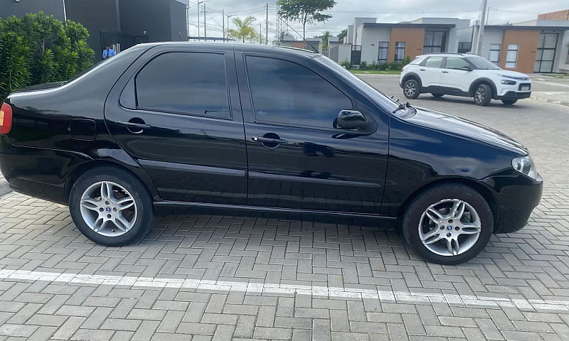 Fiat Siena Tetrafuel...