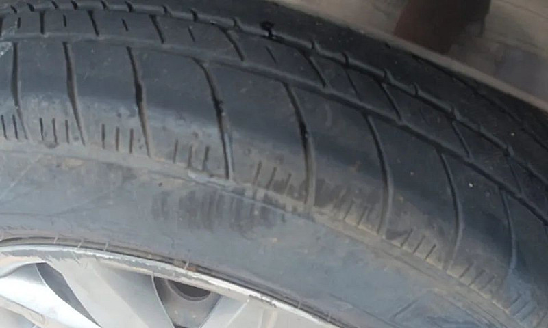 Volkswagen Gol Geraç...