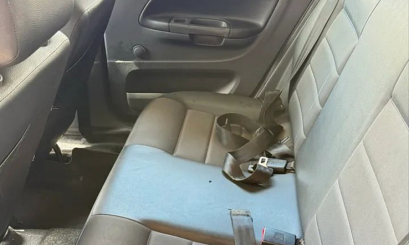 Volkswagen Gol Geraç...