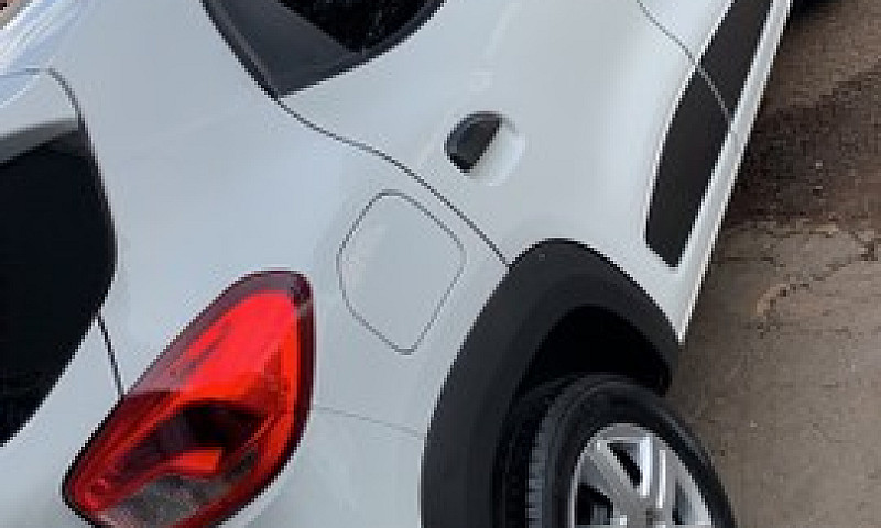 Kwid 1.0 Zen 75 Mil ...