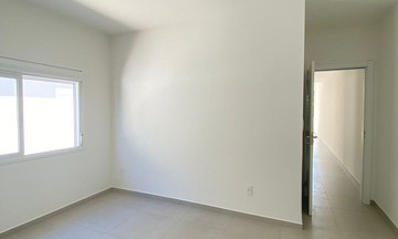 Casa Com 2 Dorm E 71...