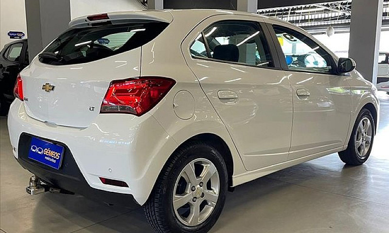 Chevrolet Onix 1.4 L...