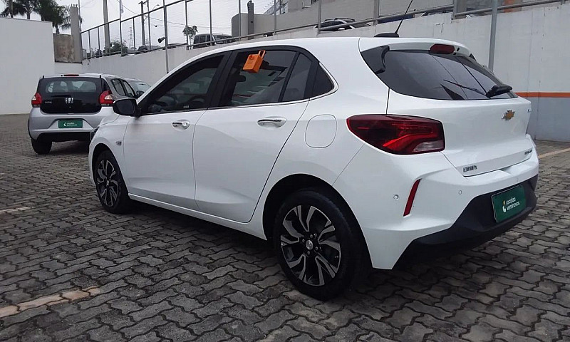 Chevrolet Onix 2024 ...