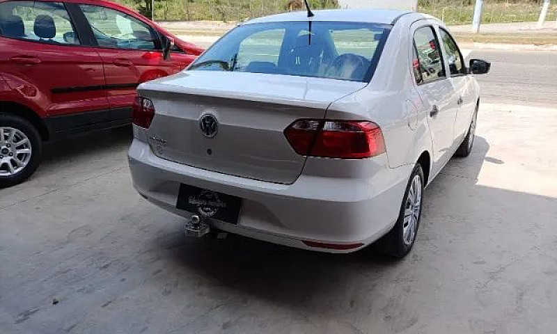 Volkswagen Voyage 1....