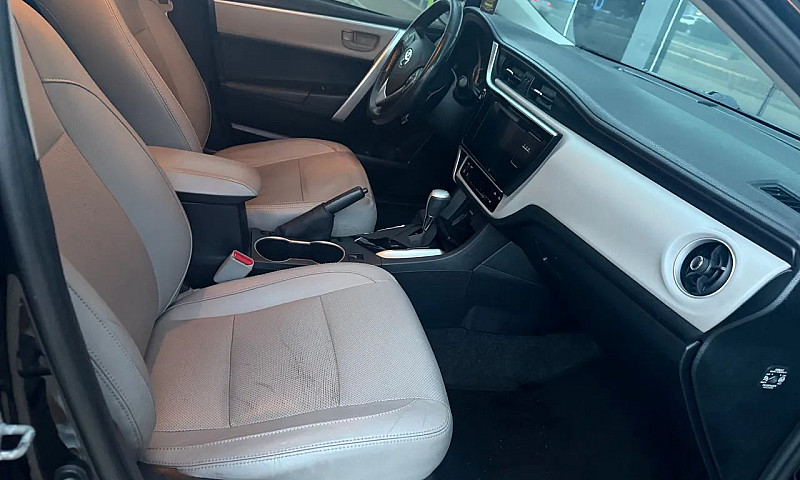 Toyota Corolla Xei 2...