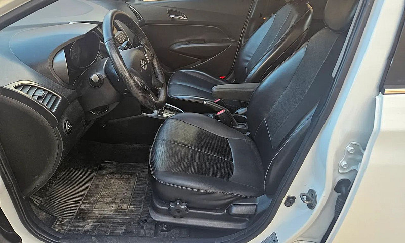 Hyundai Hb20S Premiu...