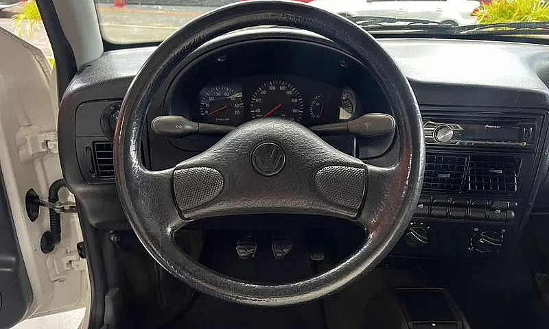 Volkswagen Grand Sav...