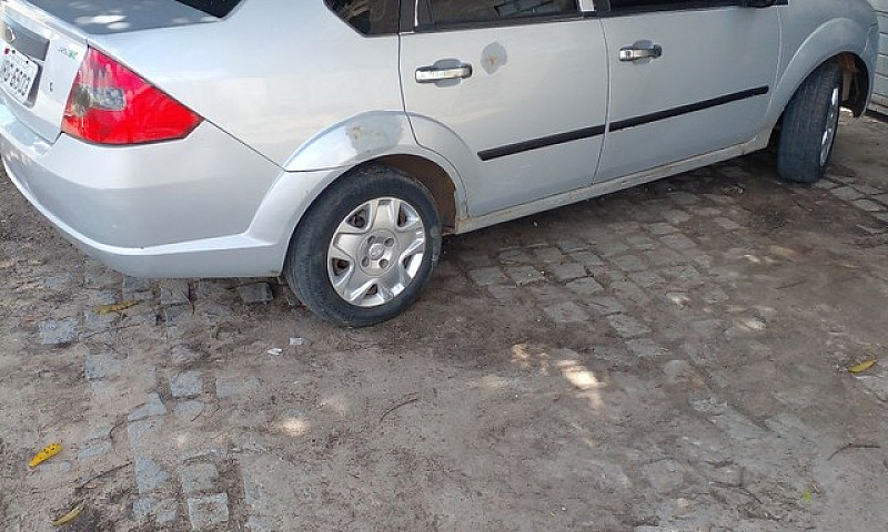 Fiesta Alienado Comp...