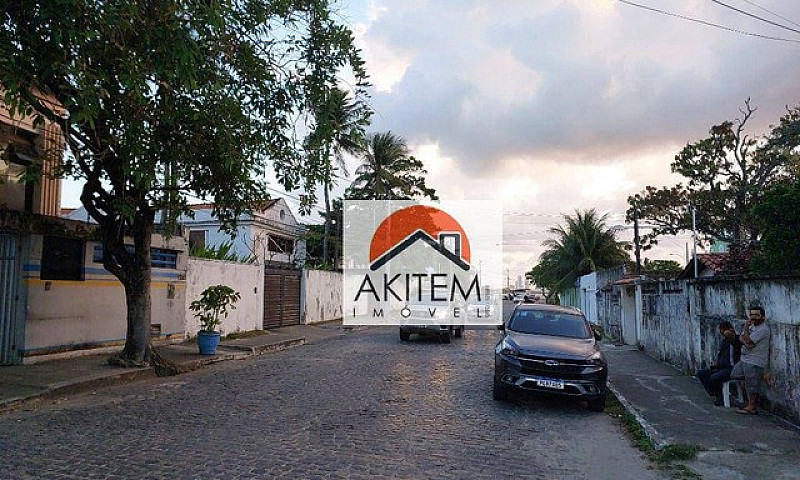 Casa Com 3 Dormitóri...