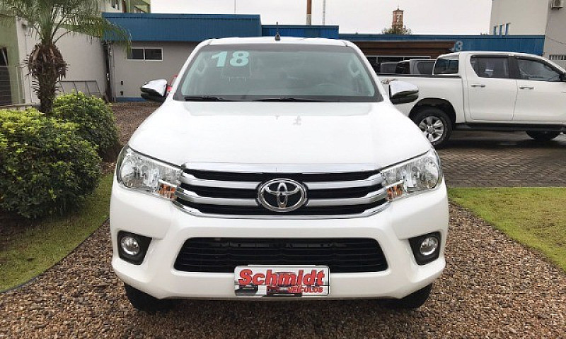 Hilux Cd Srv 2018 4X...