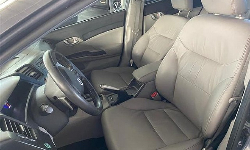 Honda Civic 1.8 Lxr...