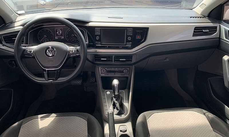Volkswagen Virtus 1....