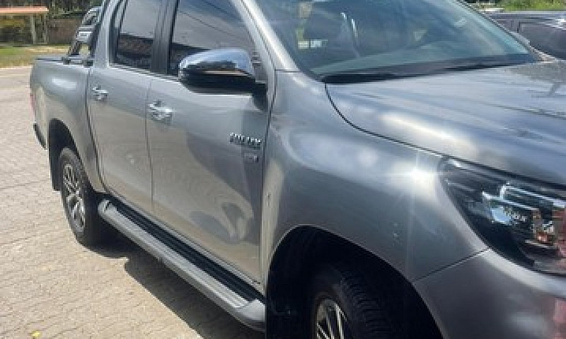 Hilux - Cdsrv 2020...