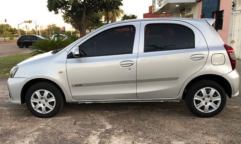 Etios X 1.3 20/20 R$...