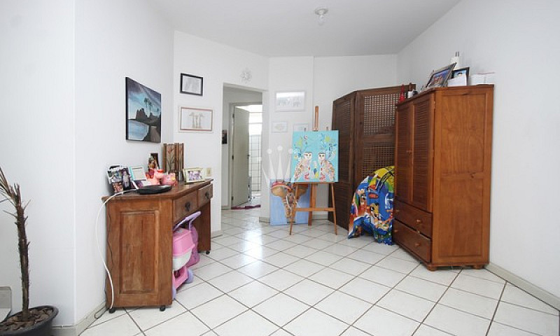 Apartamento Próximo ...