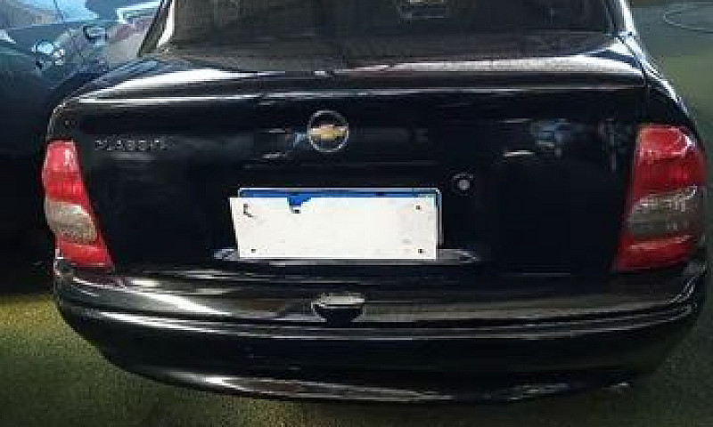 Corsa Sedan 2008 Spi...